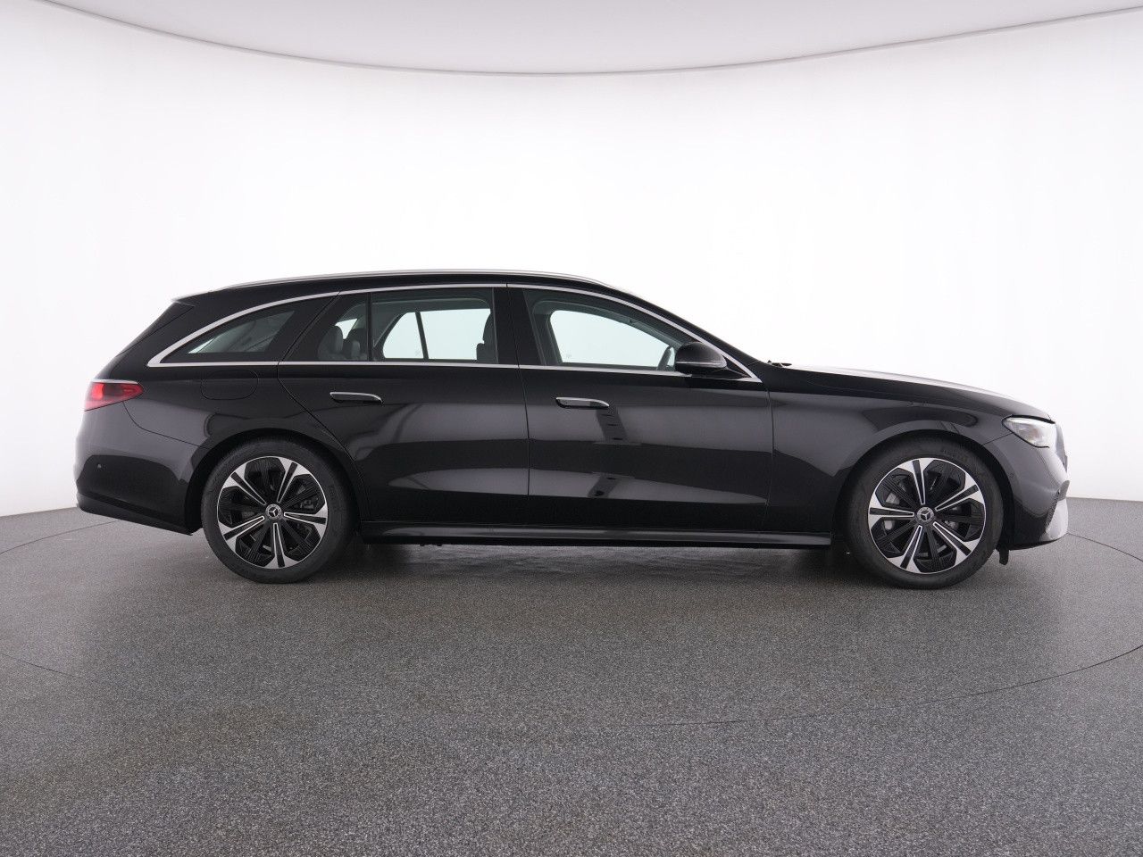 Mercedes-Benz E-Klasse – Bild 11