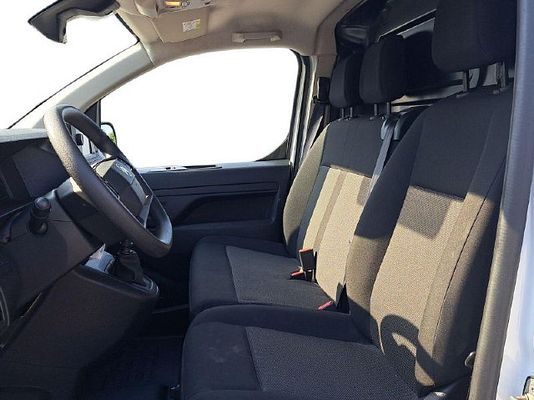 Vehicle image 11 / 14