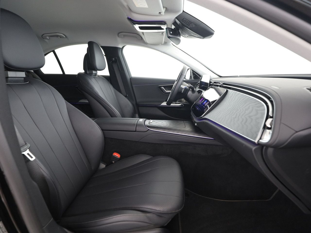 Mercedes-Benz E-Klasse – Bild 9