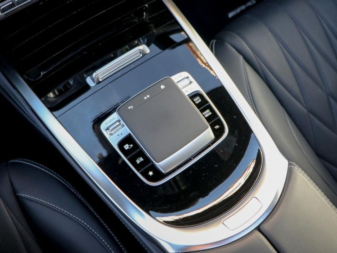 Photo du véhicule 16 / 18