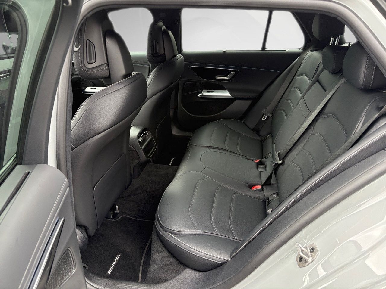 Mercedes-Benz E-Klasse – Bild 16