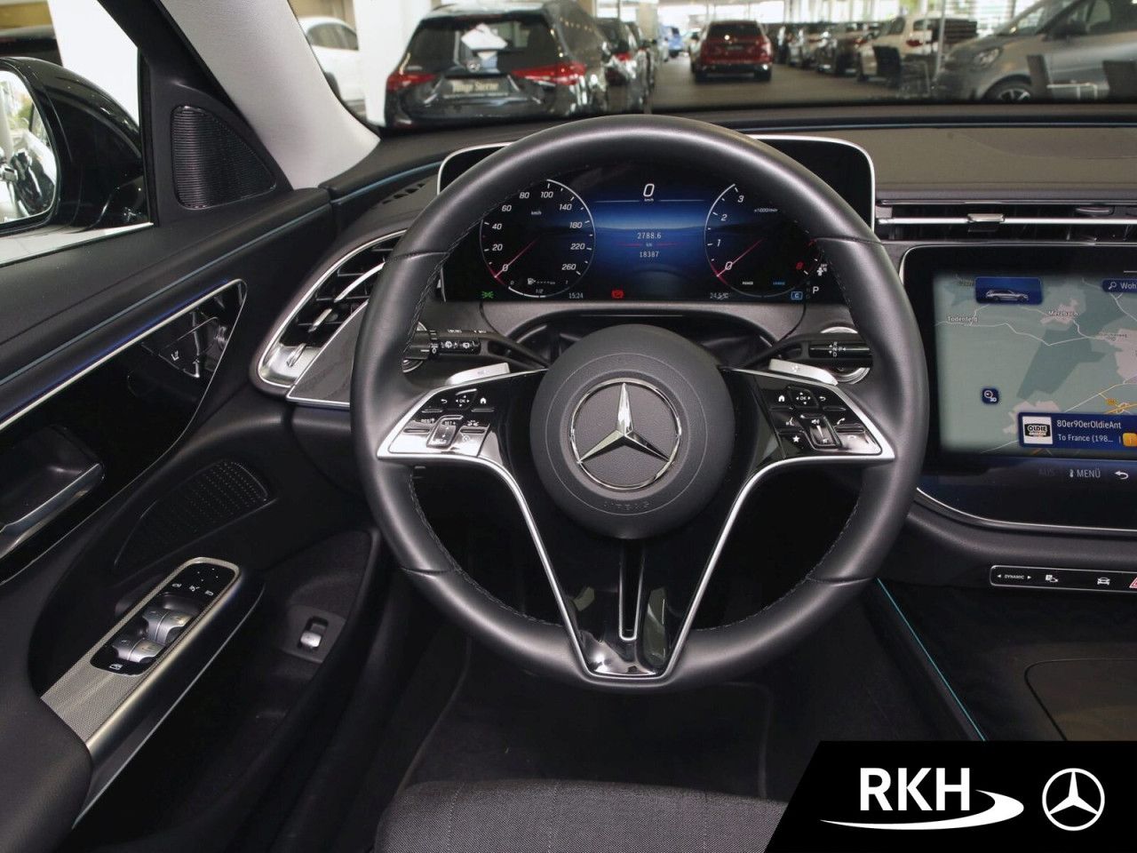 Mercedes-Benz E-Klasse – Bild 12