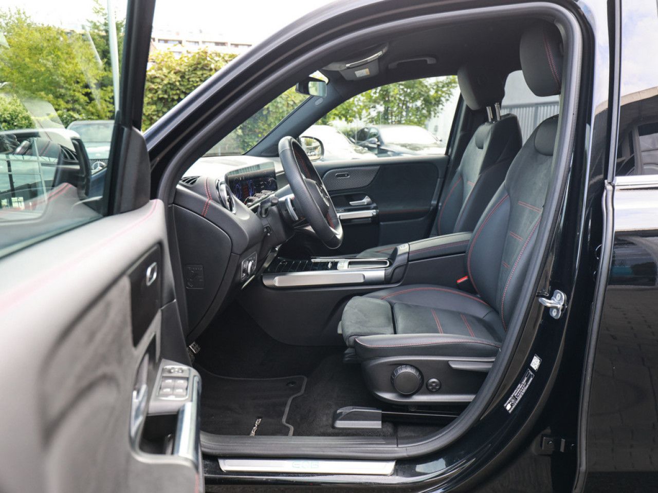 Mercedes-Benz EQB – Bild 10