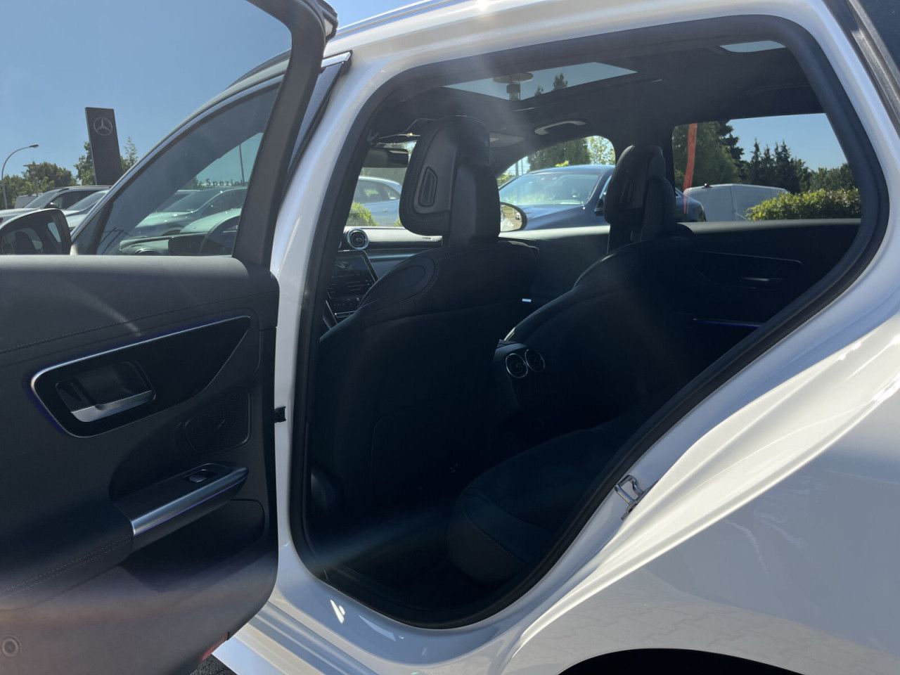 Mercedes-Benz C-Klasse – Bild 13