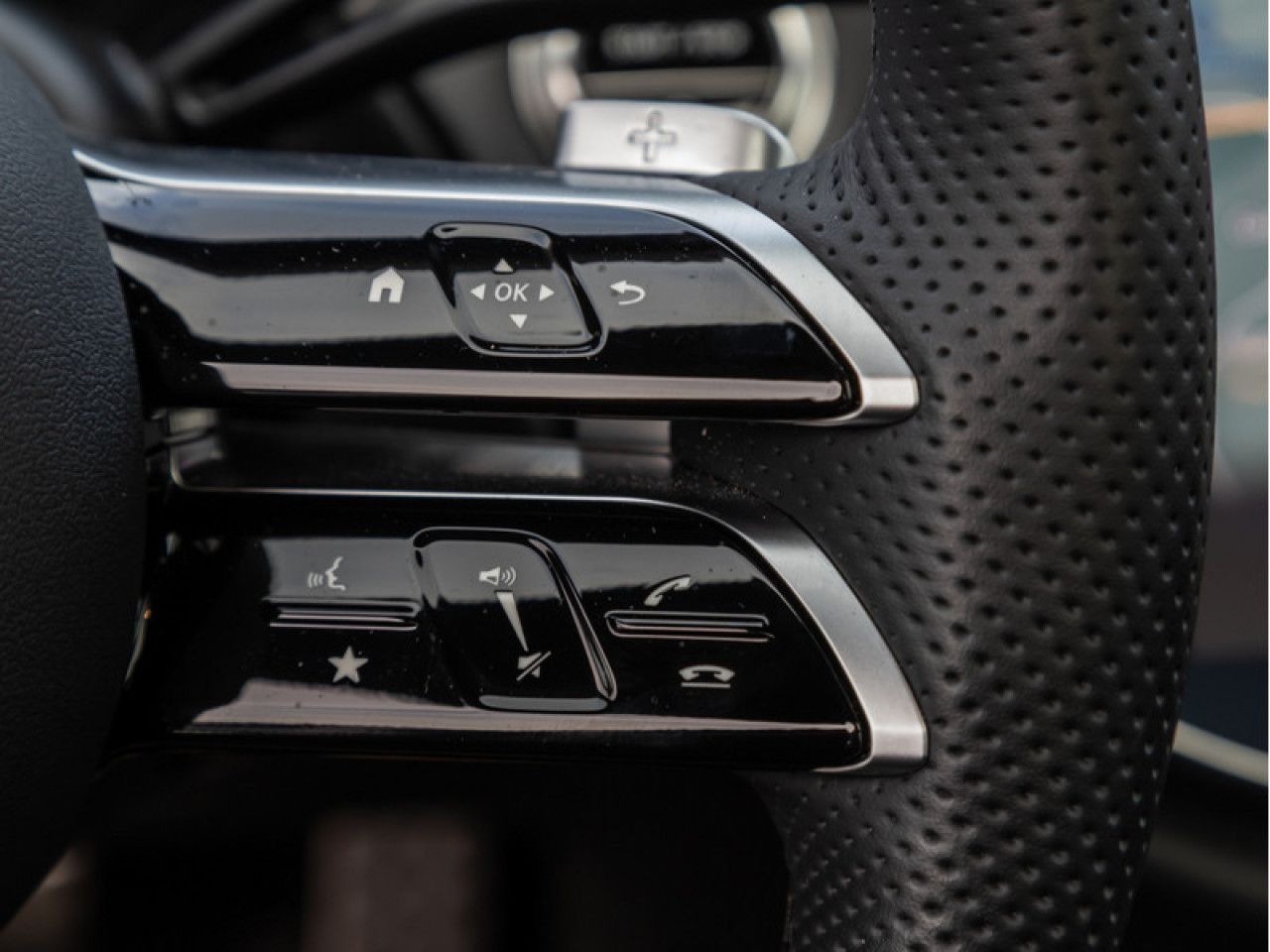 Mercedes-Benz E-Klasse – Bild 18