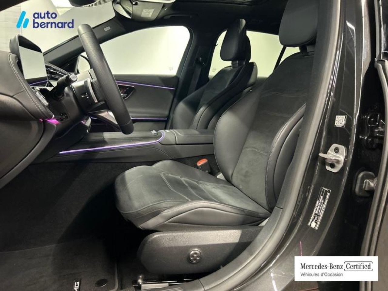 Photo du v&eacute;hicule 9 / 18