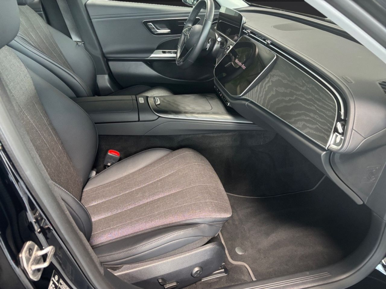 Mercedes-Benz E-Klasse – Bild 6