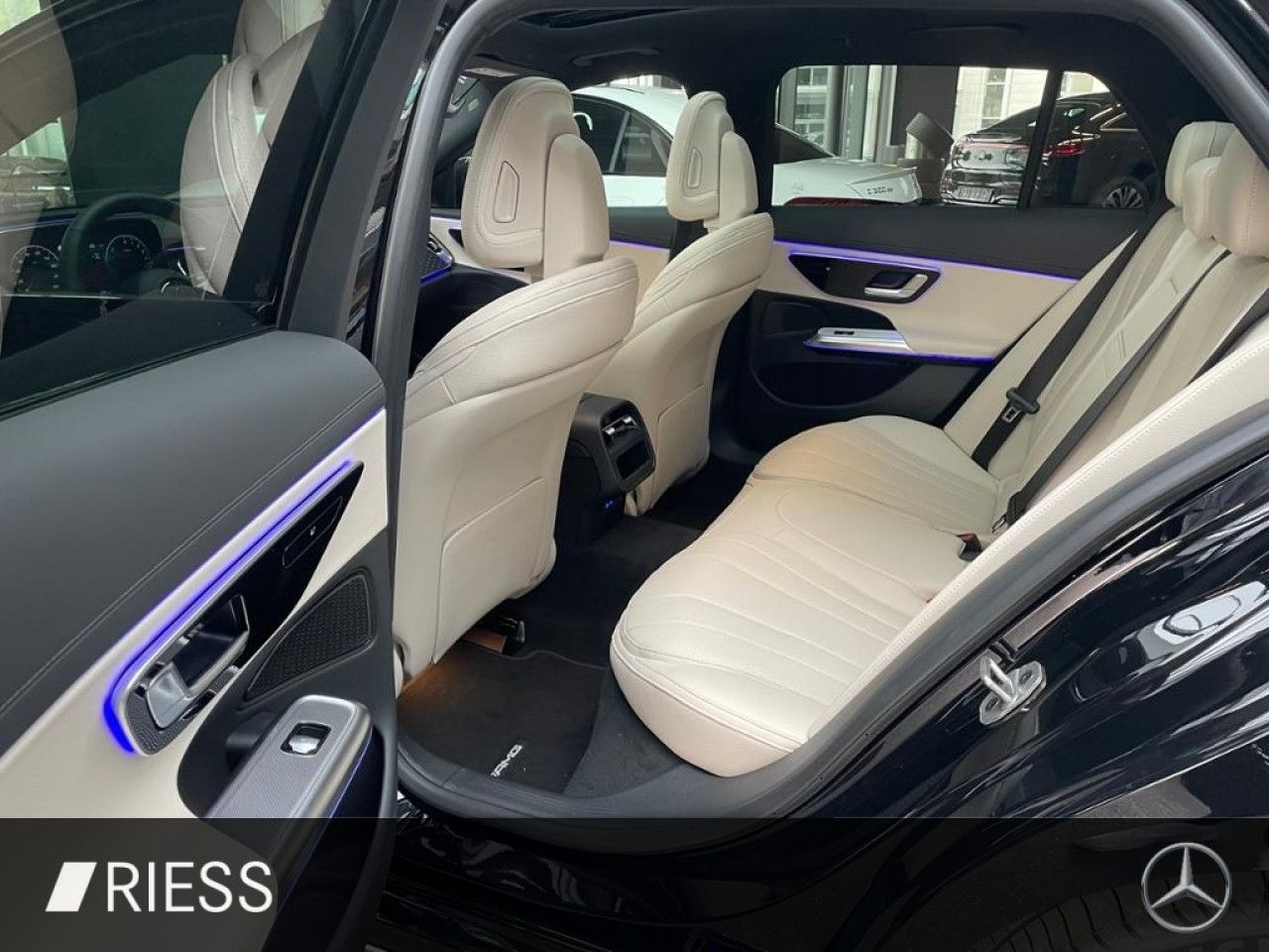 Mercedes-Benz E-Klasse – Bild 4