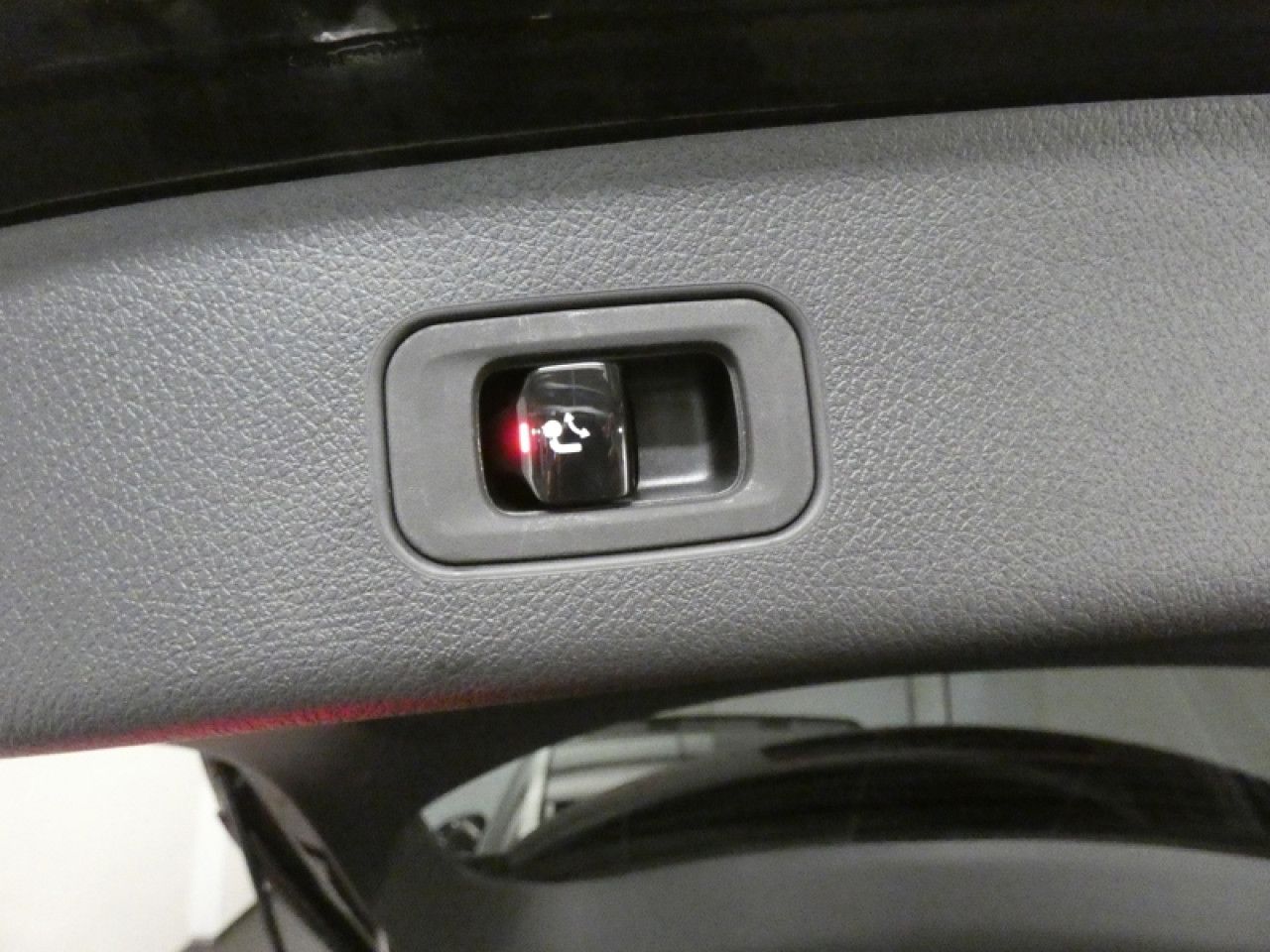 Photo du v&eacute;hicule 13 / 18