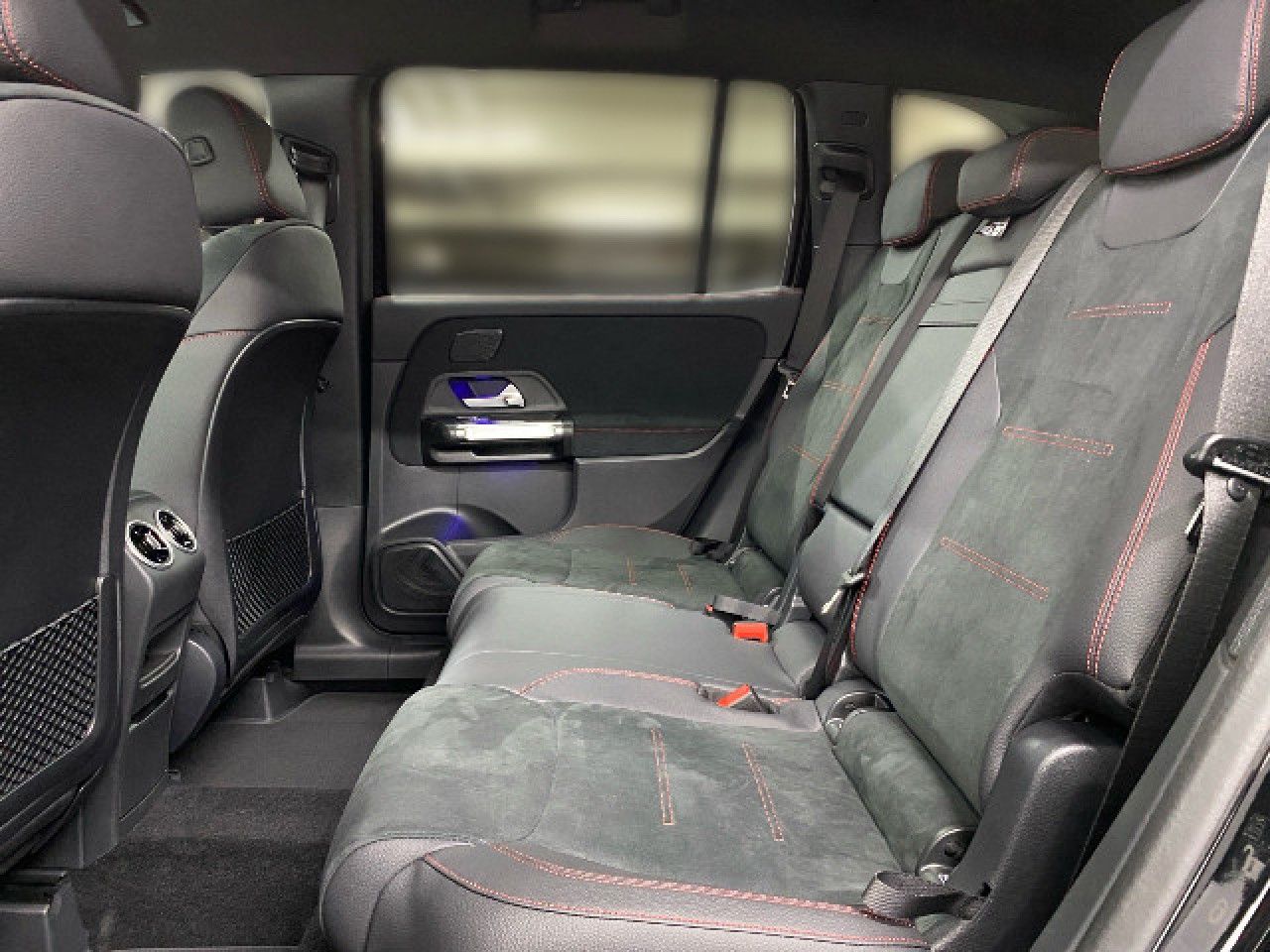 Mercedes-Benz GLB – Bild 11