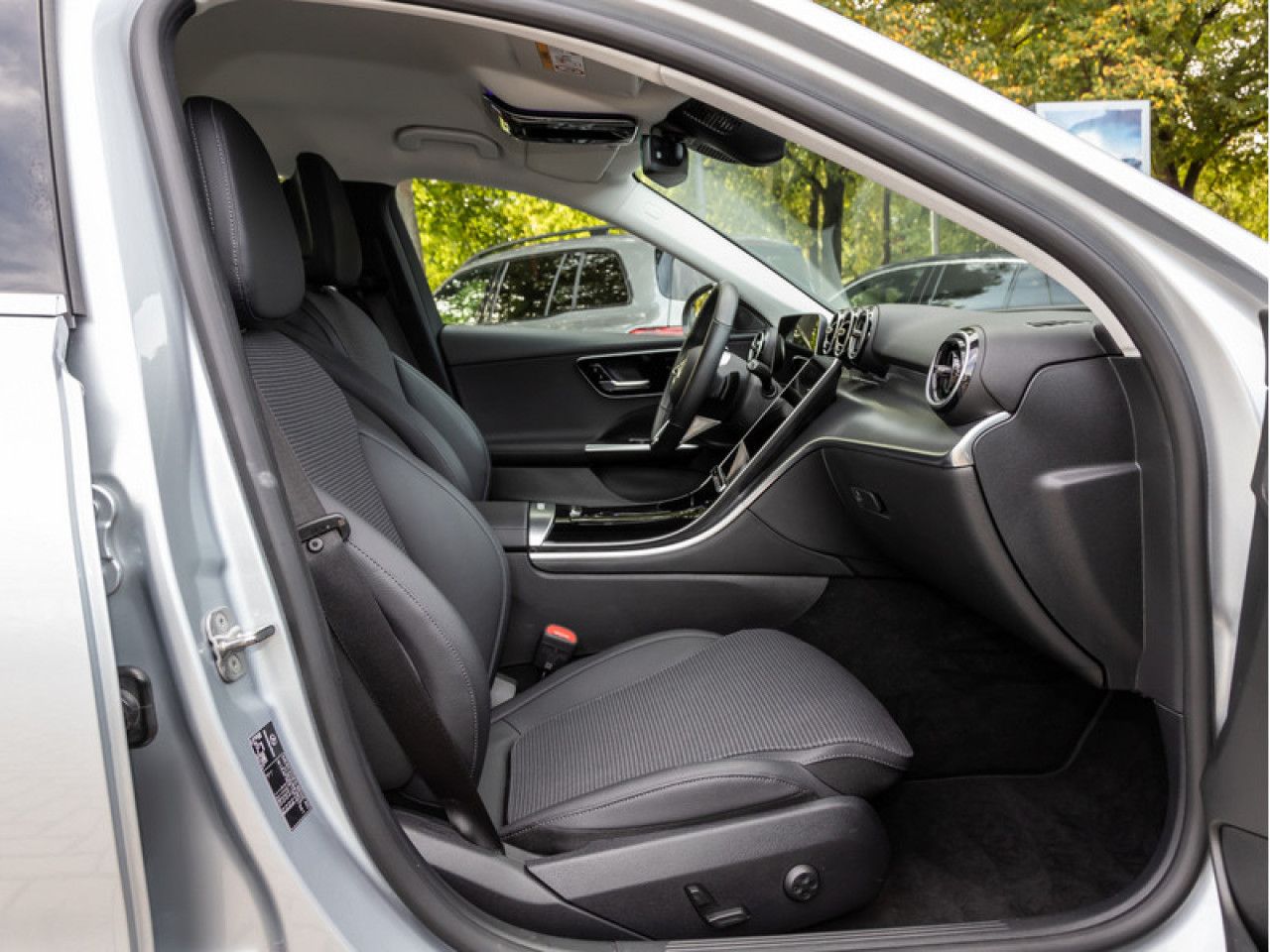 Mercedes-Benz C-Klasse – Bild 7