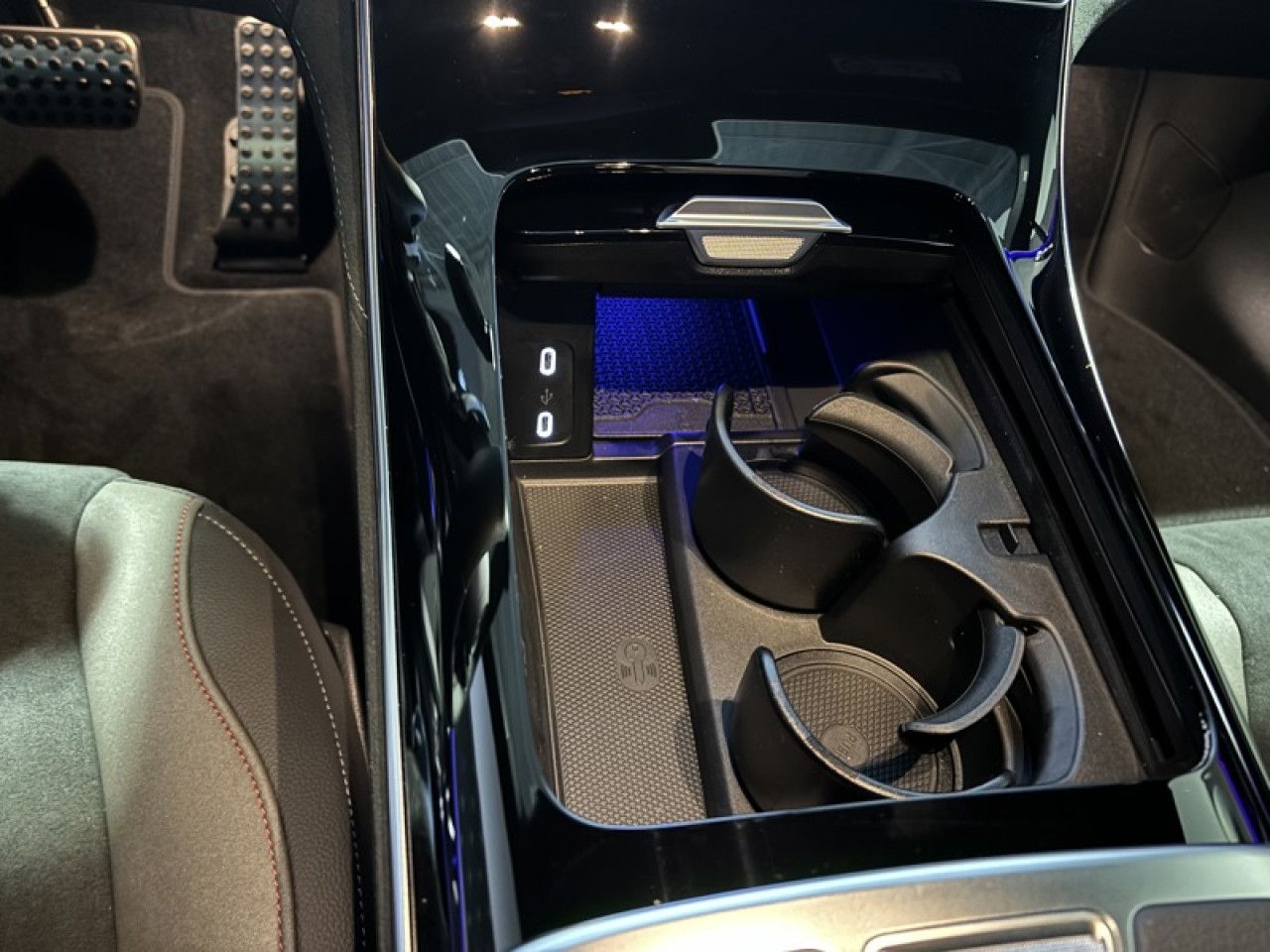 Photo du v&eacute;hicule 13 / 18