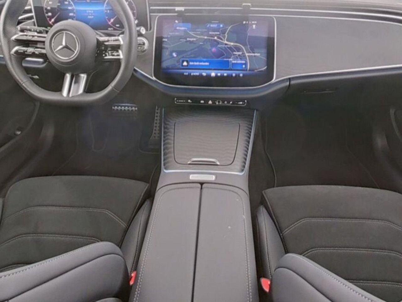 Mercedes-Benz E-Klasse – Bild 7