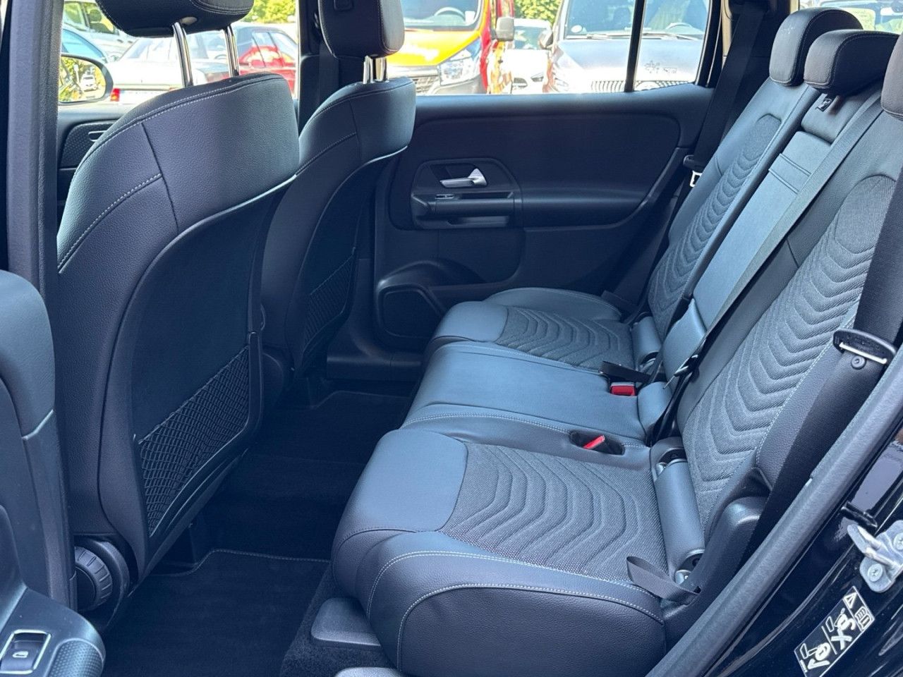 Mercedes-Benz GLB – Bild 15