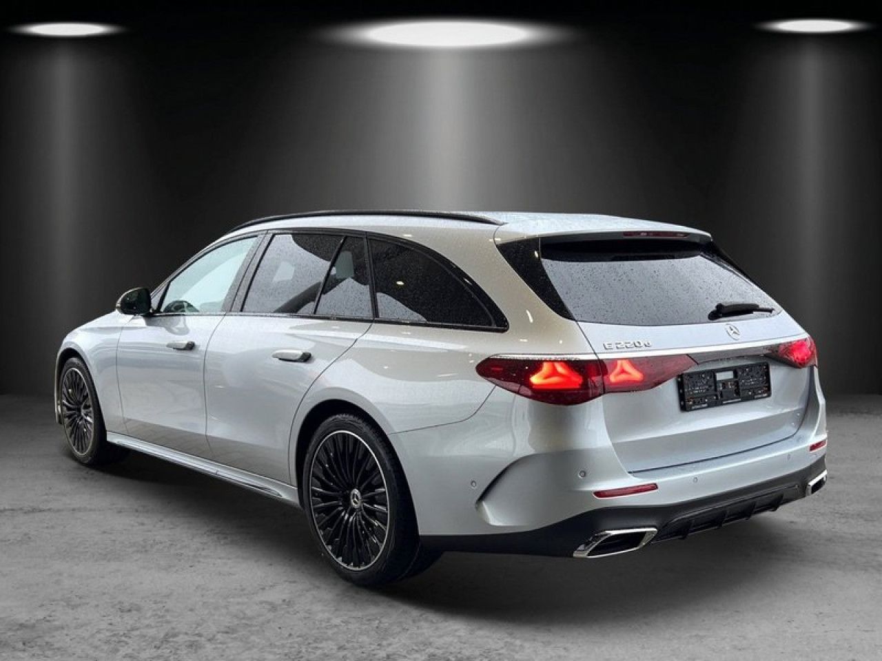 Mercedes-Benz E-Klasse – Bild 3