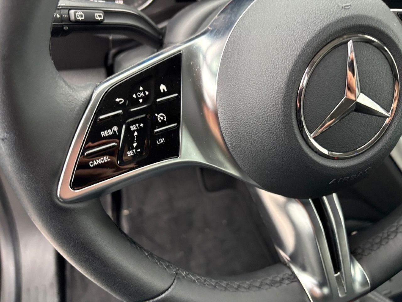 Fahrzeugbild 25 / 29