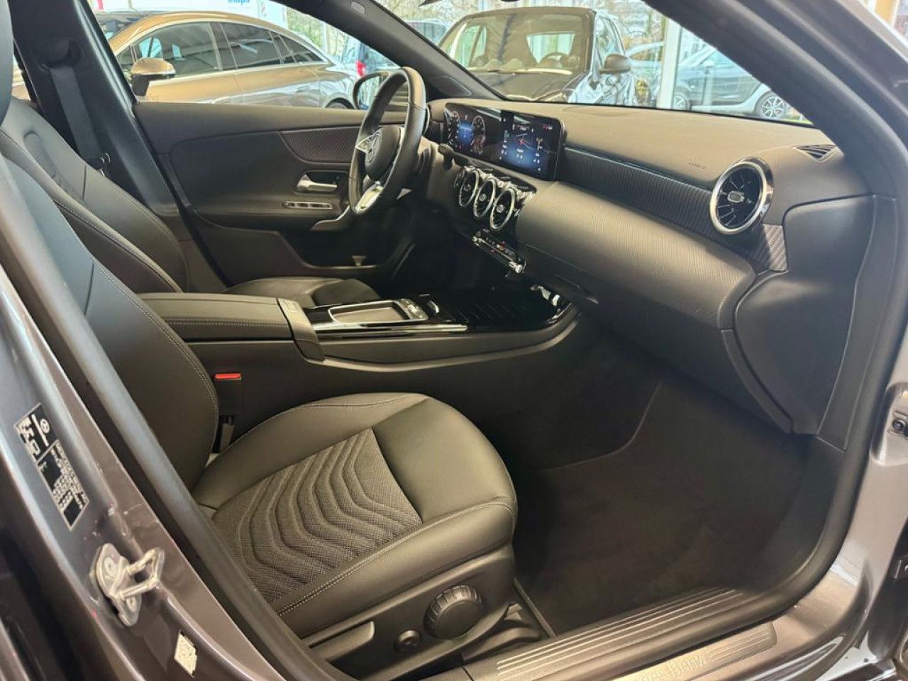 Fahrzeugbild 18 / 19