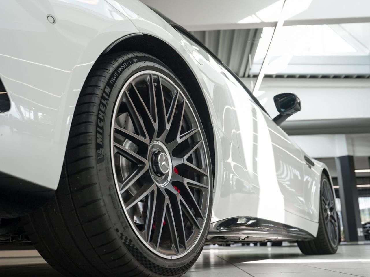 Mercedes-Benz SL – Bild 4