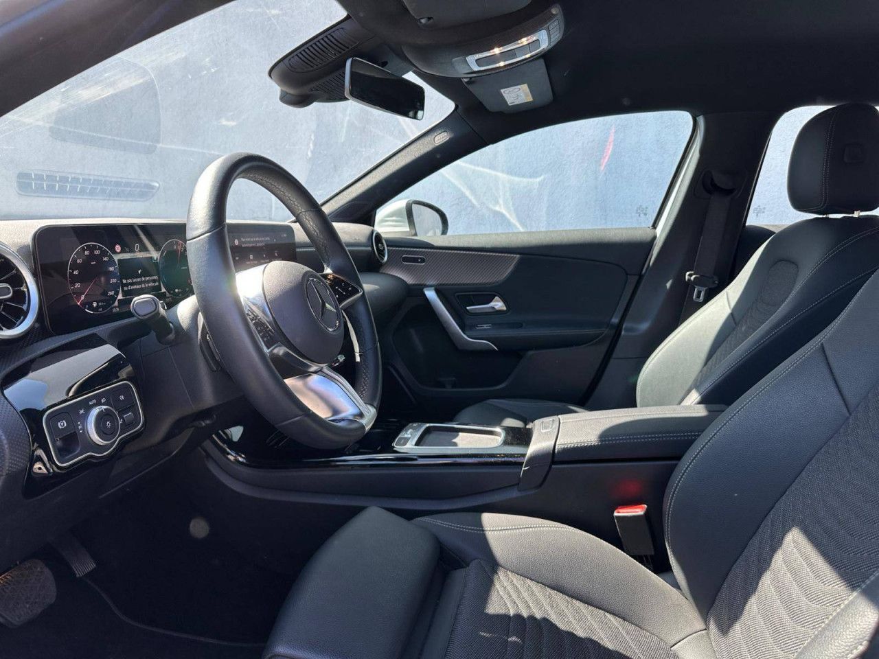 Photo du v&eacute;hicule 18 / 18