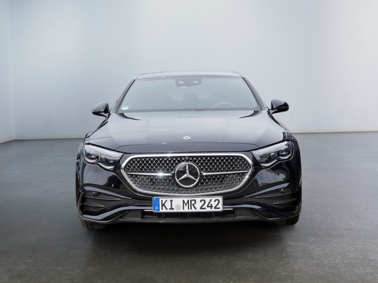 Mercedes-Benz E-Klasse – Bild 2