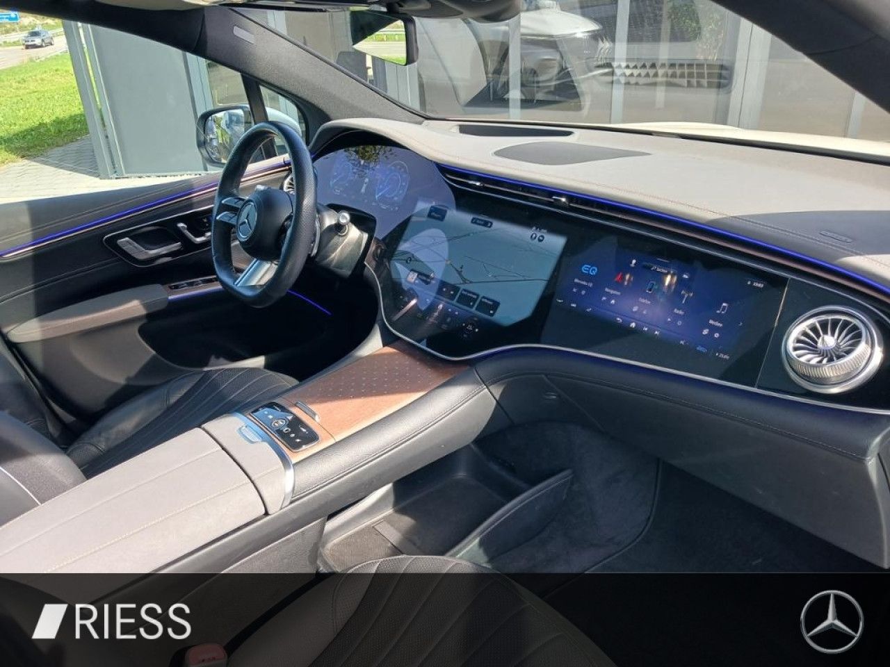 Mercedes-Benz EQS – Bild 24