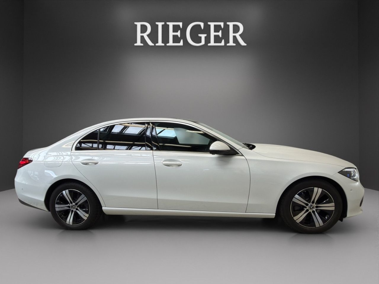 Mercedes-Benz C-Klasse – Bild 14