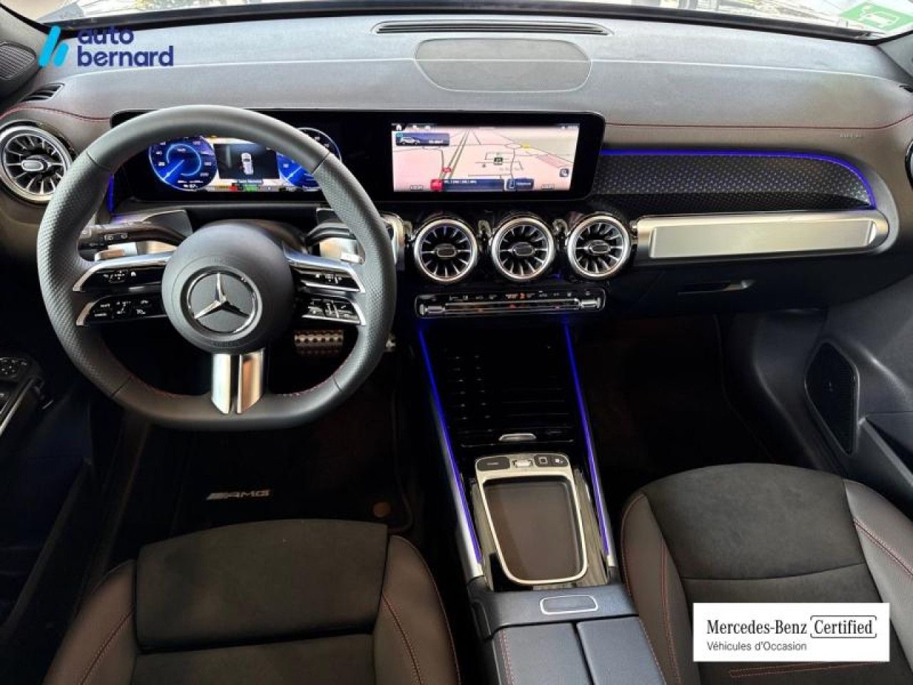 Photo du v&eacute;hicule 8 / 17