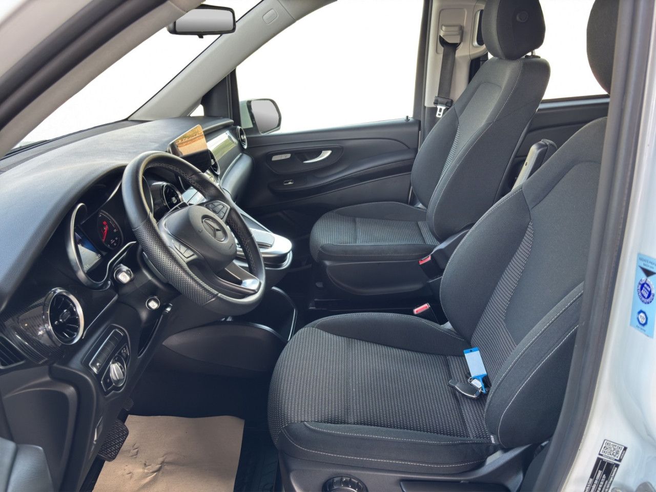Mercedes-Benz EQV – Bild 13