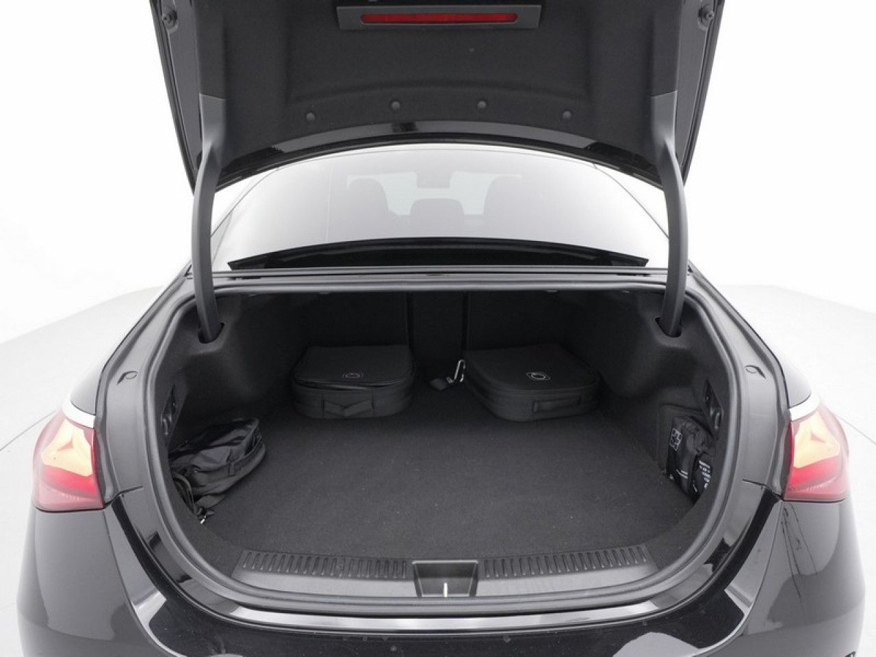 Imagem do veículo 22 / 23