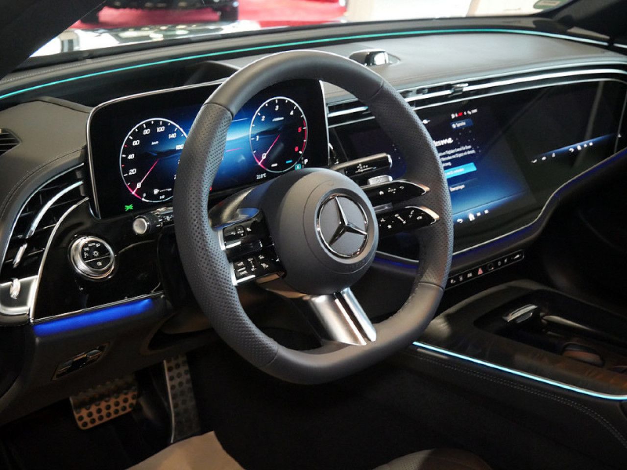 Mercedes-Benz E-Klasse – Bild 13