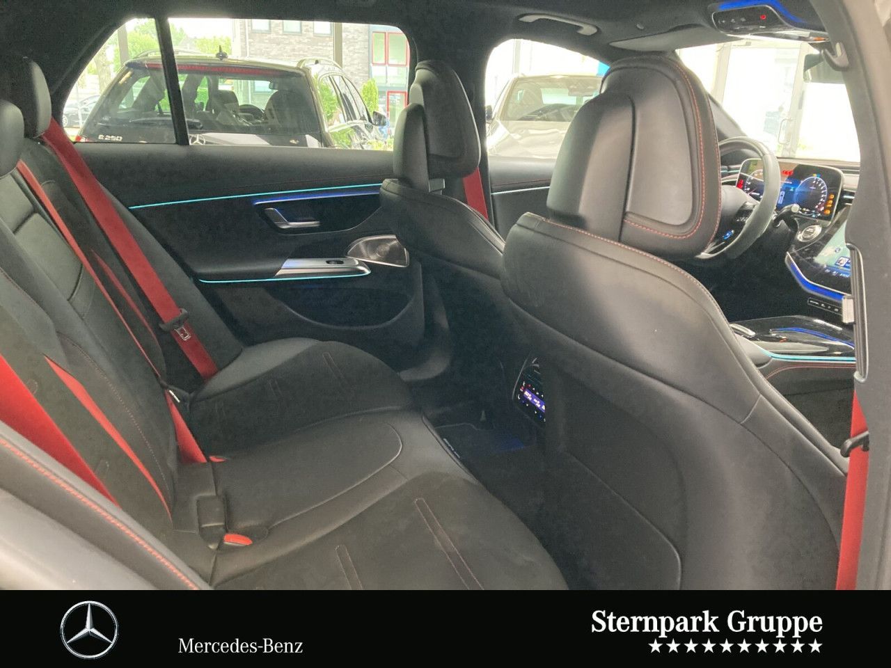 Mercedes-Benz E-Klasse – Bild 8