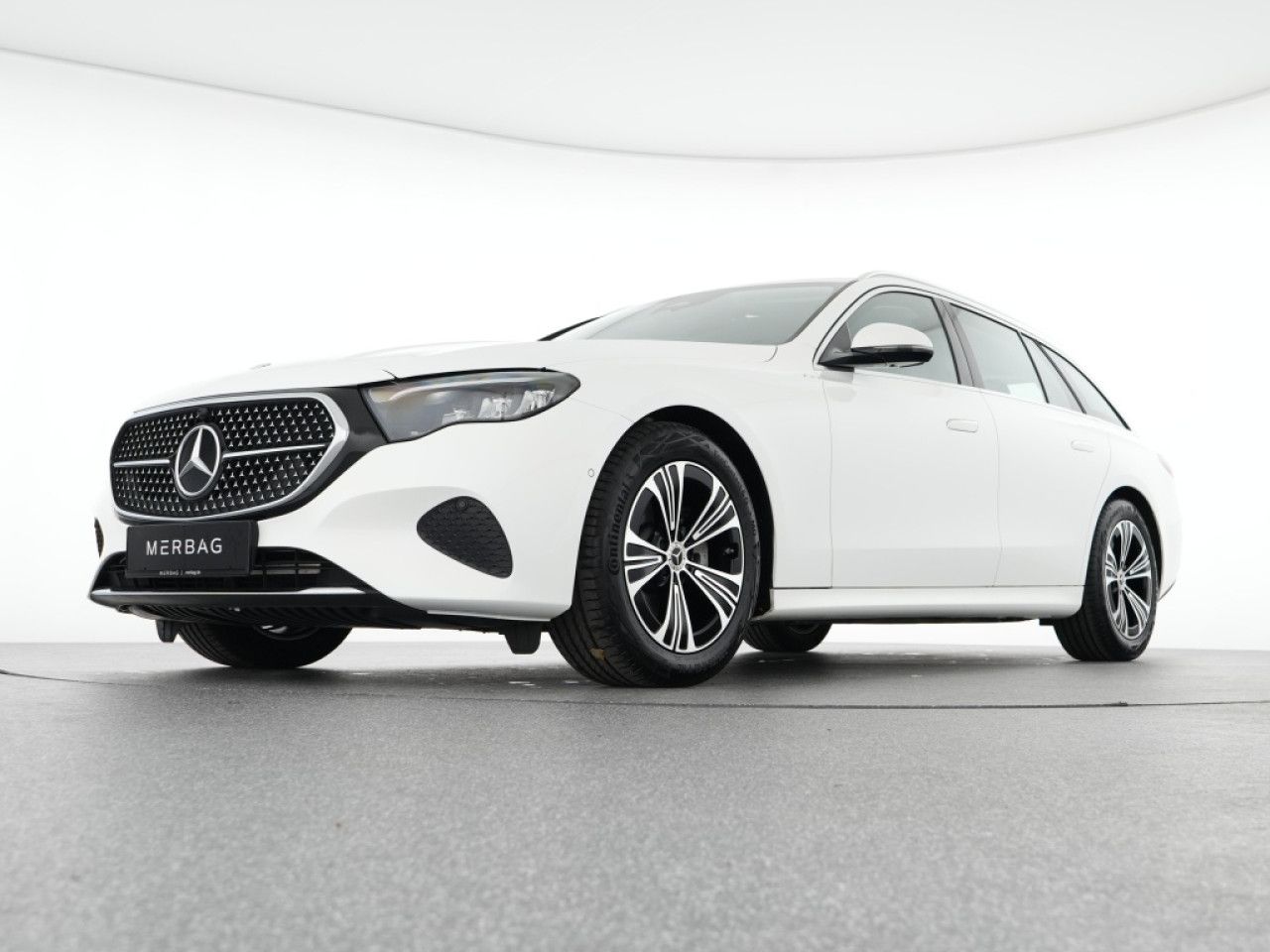 Mercedes-Benz E-Klasse – Bild 8