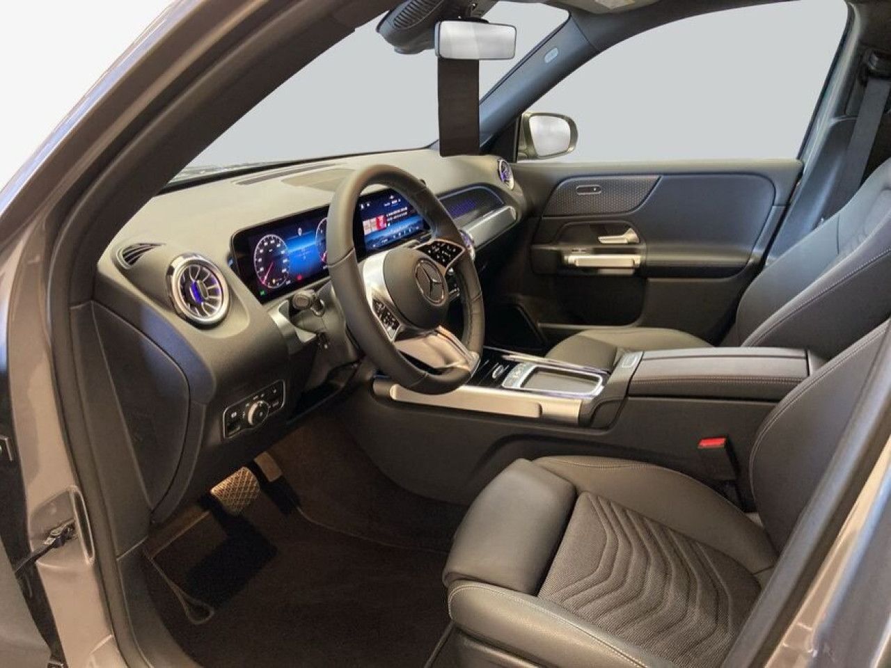 Mercedes-Benz GLB – Bild 10