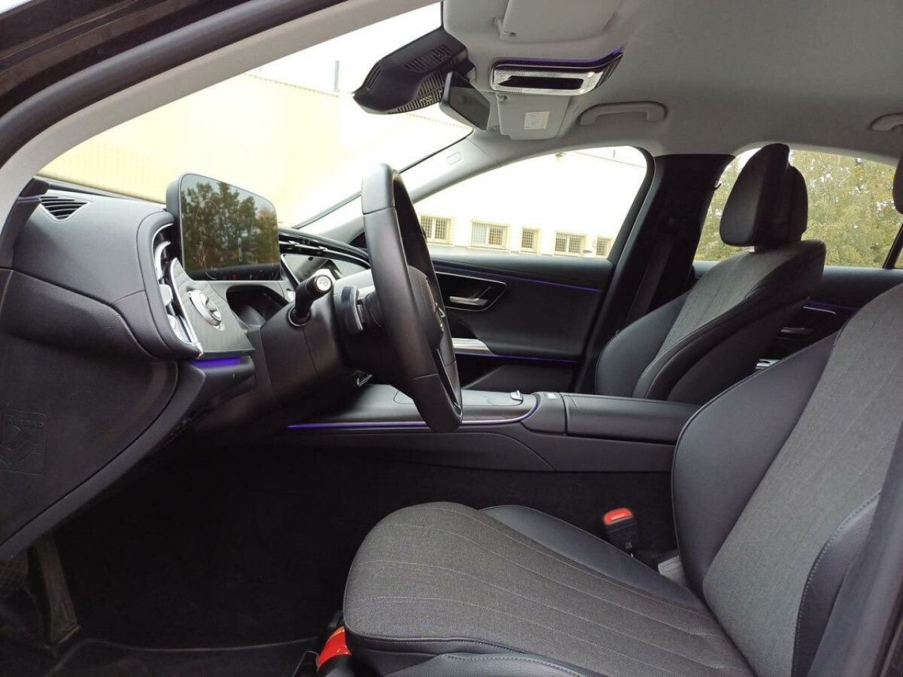 Zdjęcie pojazdu 16 / 26