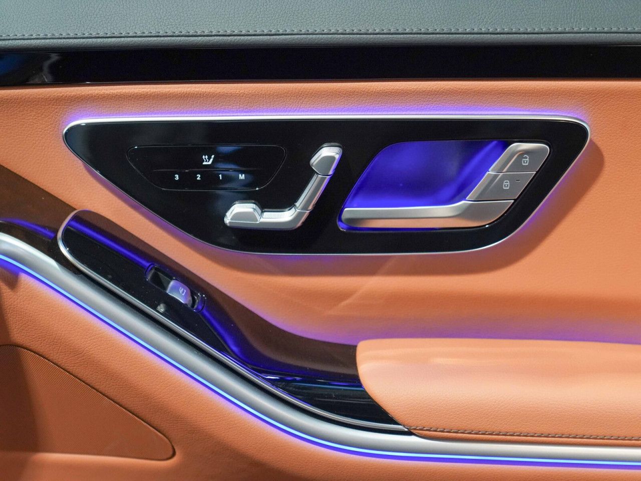 Fahrzeugbild 13 / 15