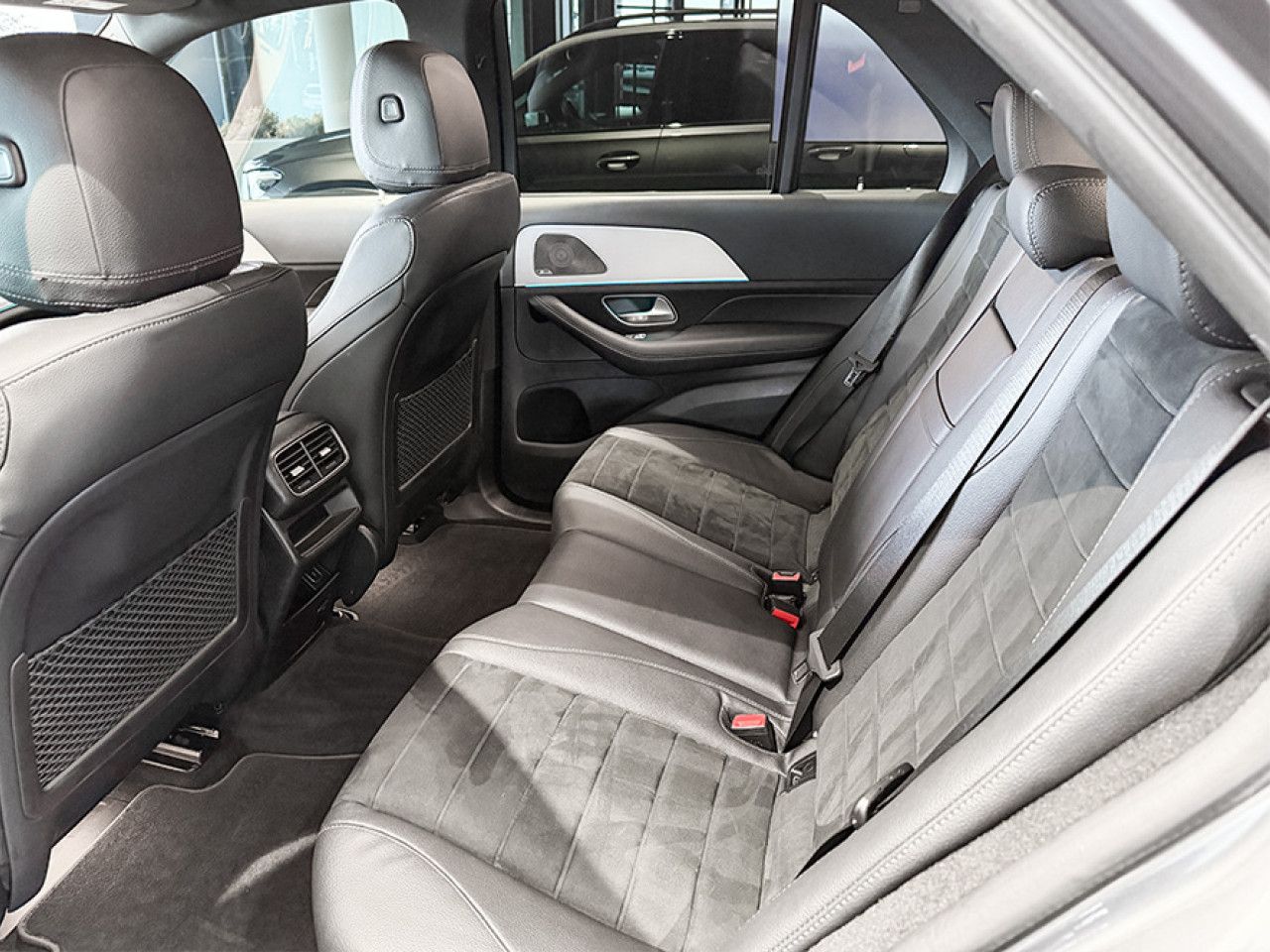 Fahrzeugbild 14 / 17