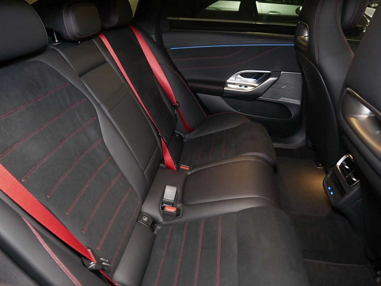 Mercedes-Benz C-Klasse – Bild 7
