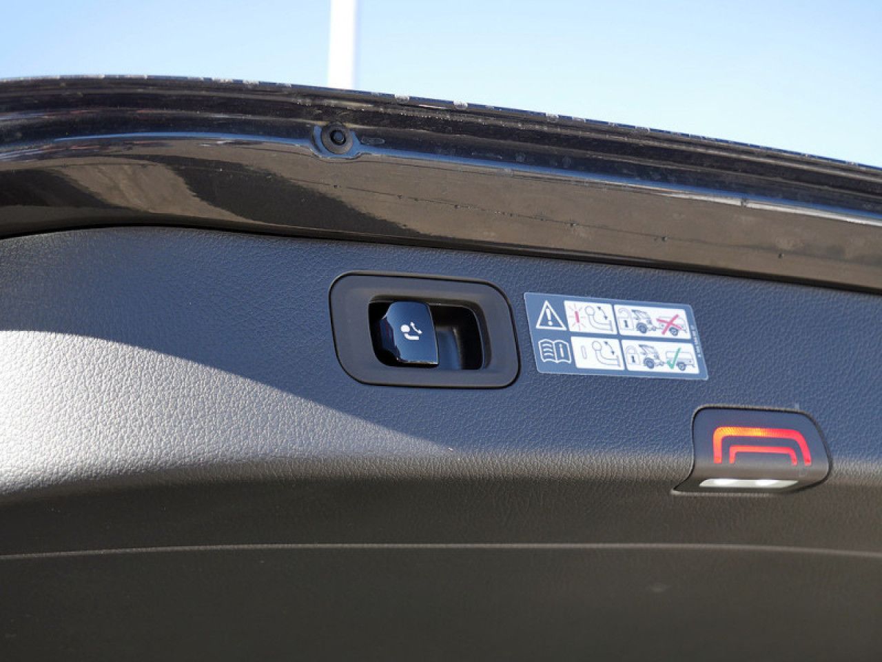 Mercedes-Benz C-Klasse – Bild 8