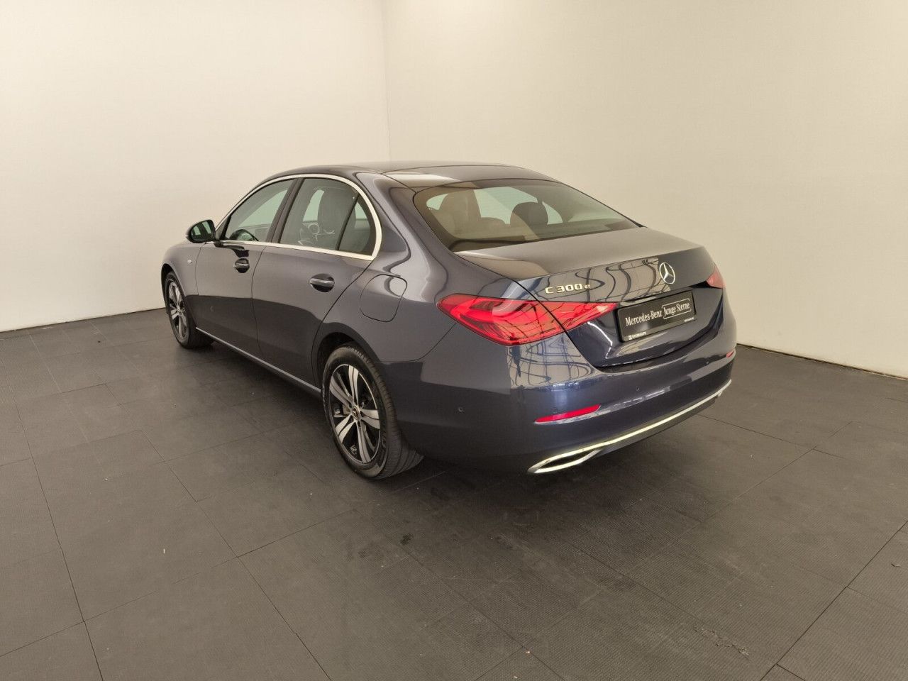 Mercedes-Benz C-Klasse – Bild 8