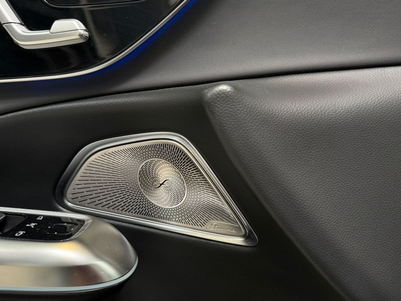 Mercedes-Benz E-Klasse – Bild 20