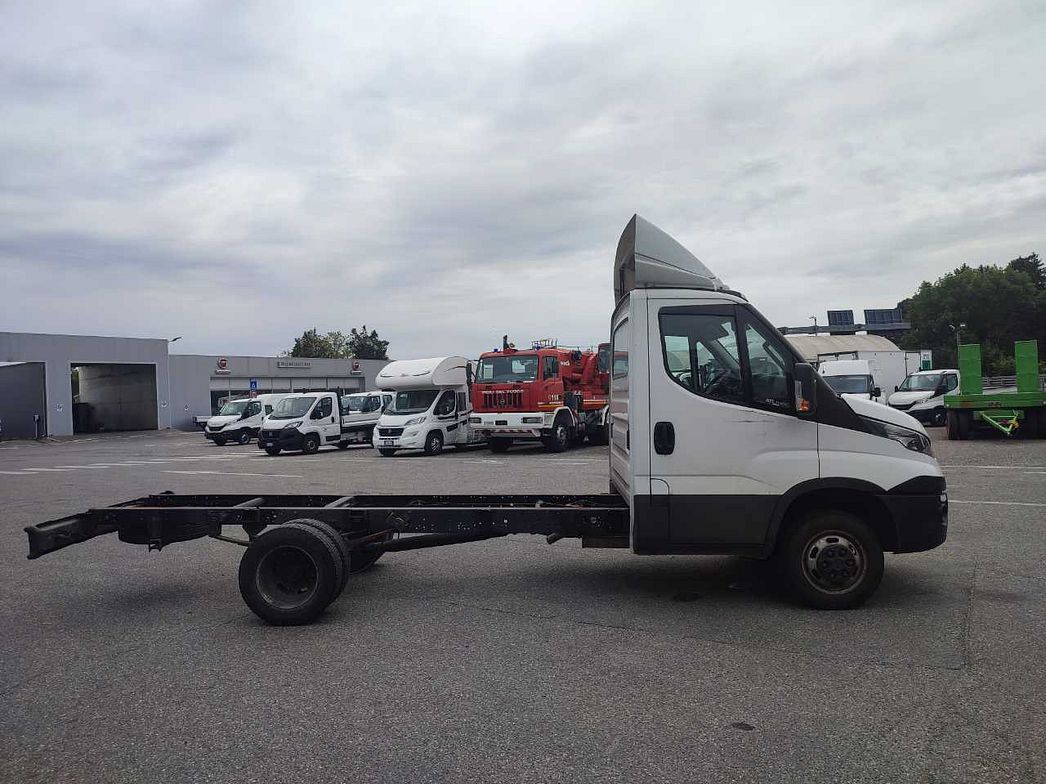 IVECO | Daily 35 C14 A TELAIO
