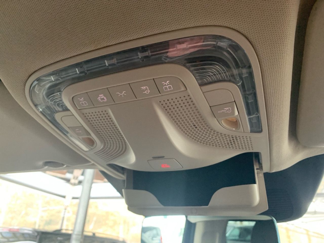 Fahrzeugbild 18 / 23