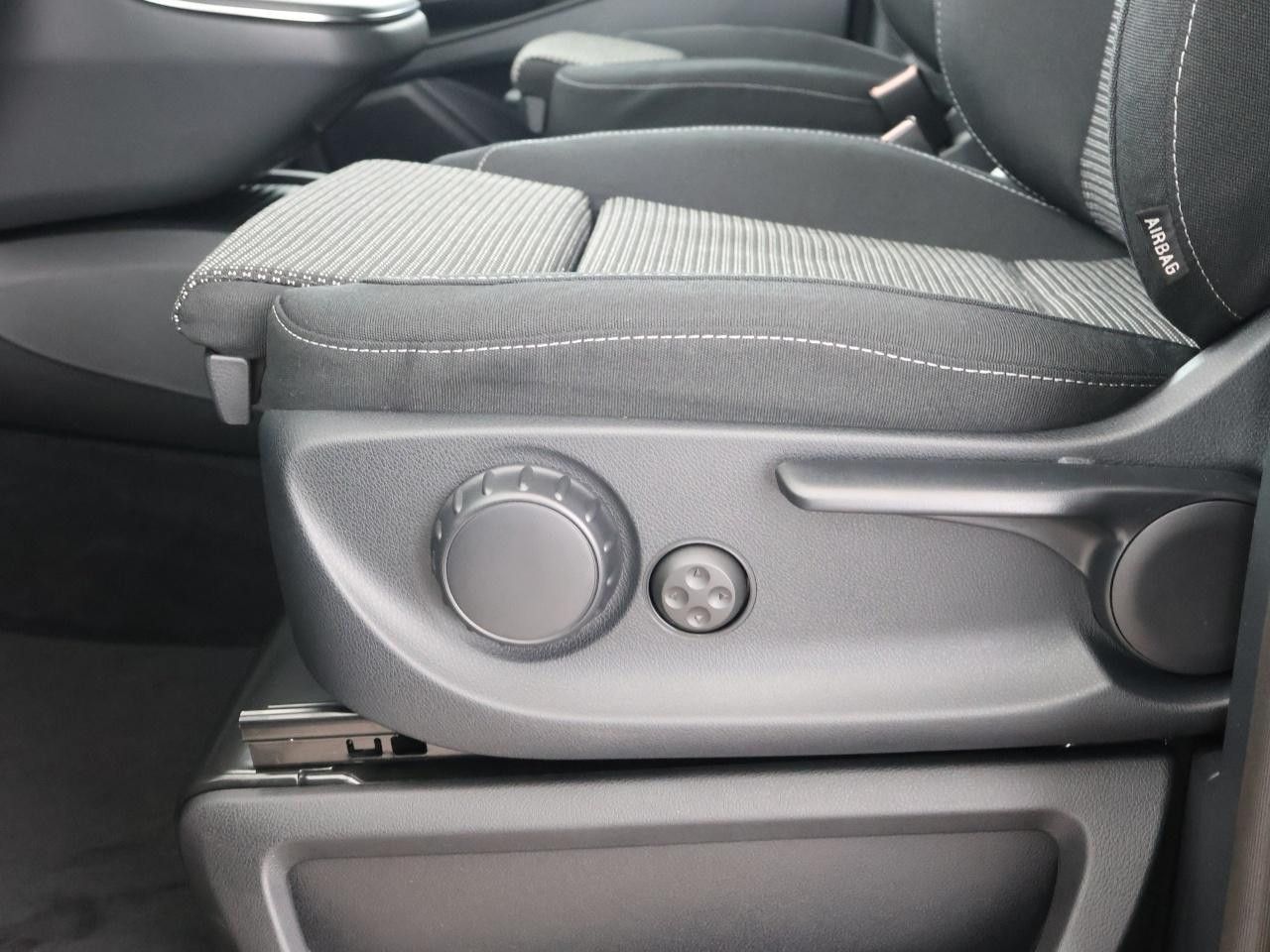 Mercedes-Benz V-Klasse – Bild 17