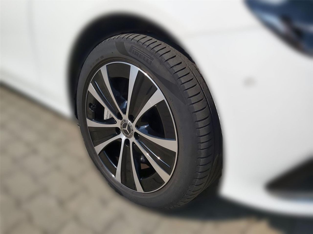 Fahrzeugbild 8 / 28