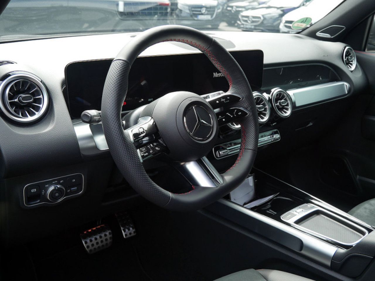 Mercedes-Benz GLB – Bild 14