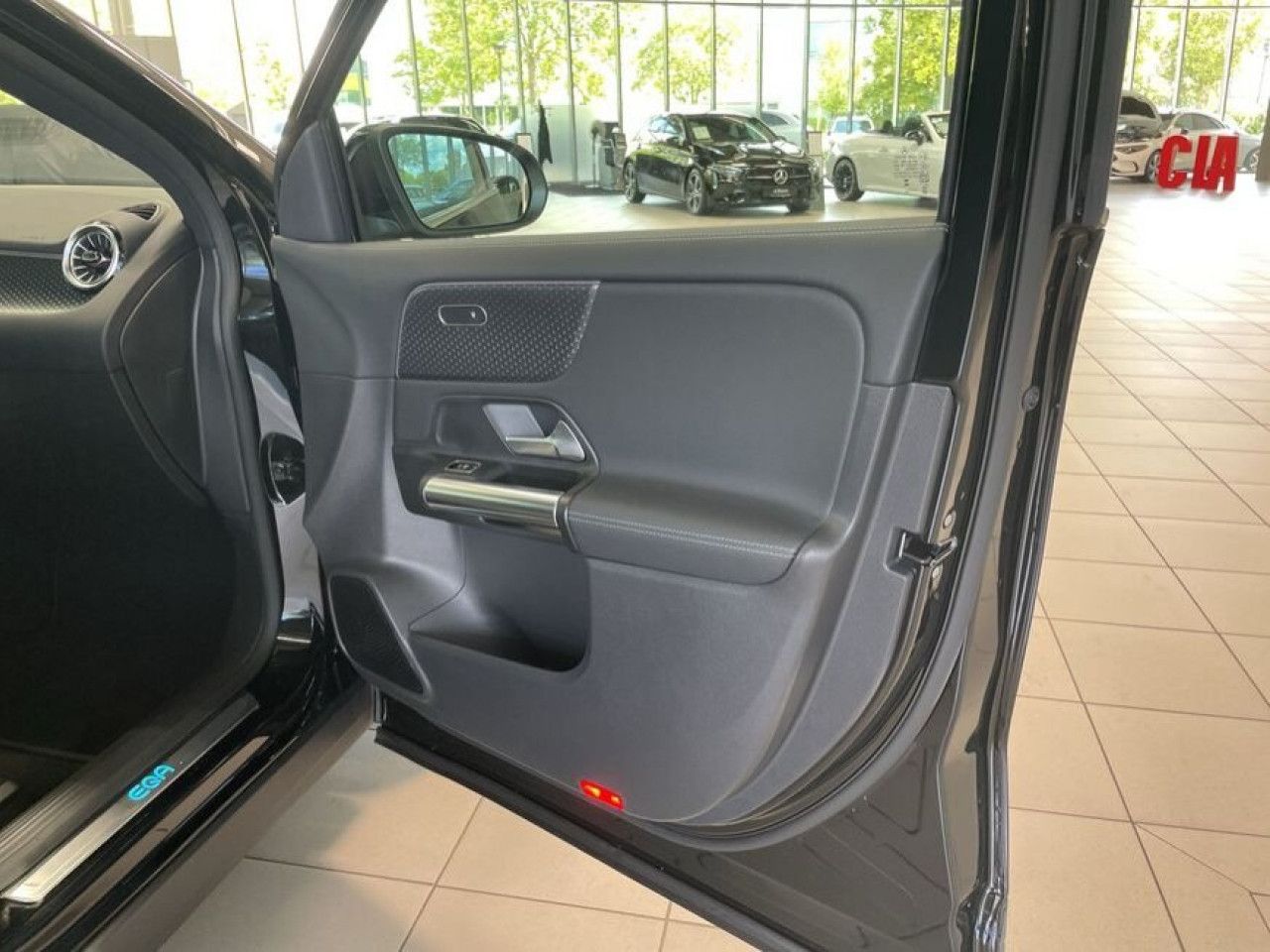 Mercedes-Benz EQA – Bild 21