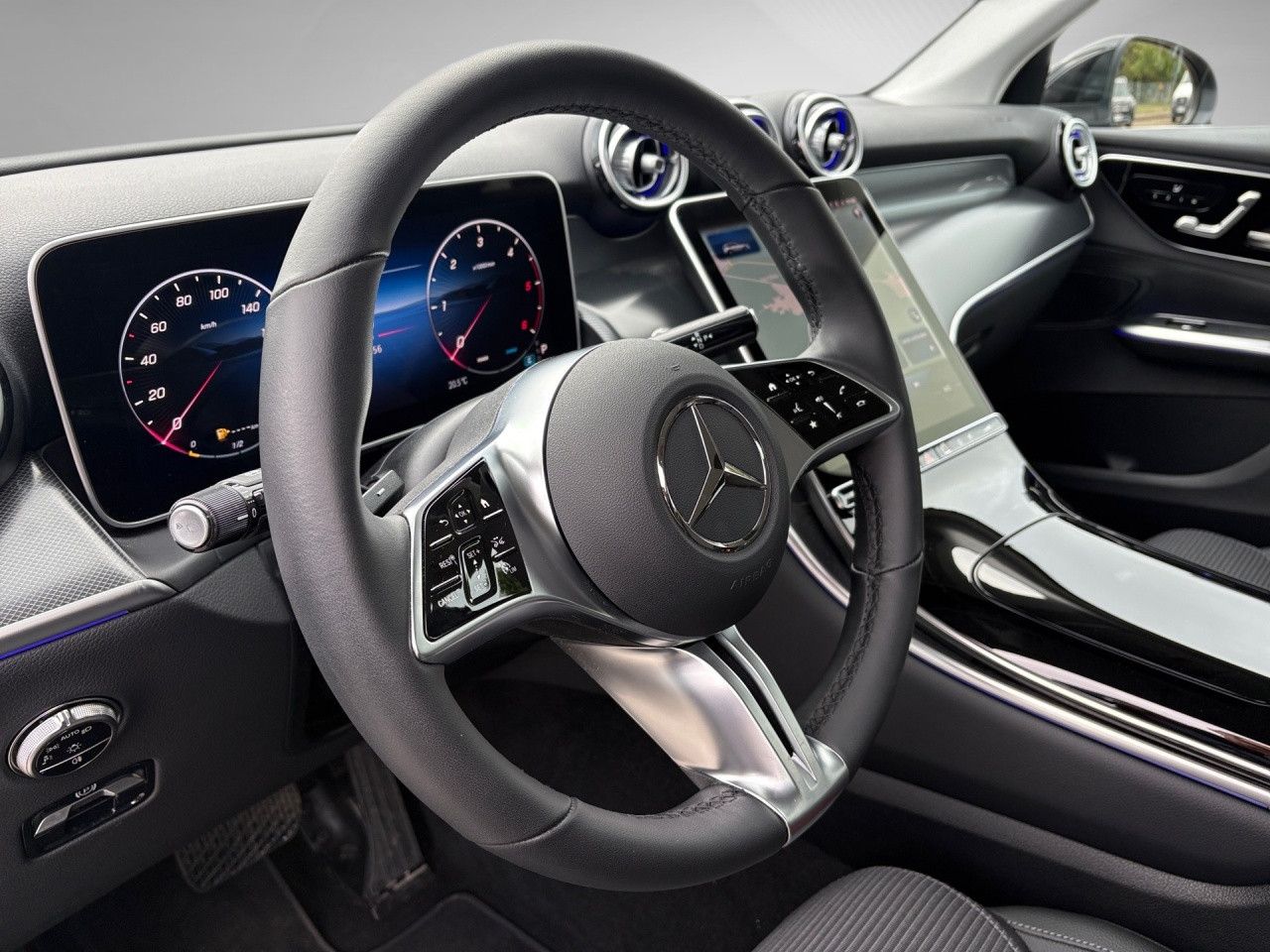 Mercedes-Benz GLC – Bild 15