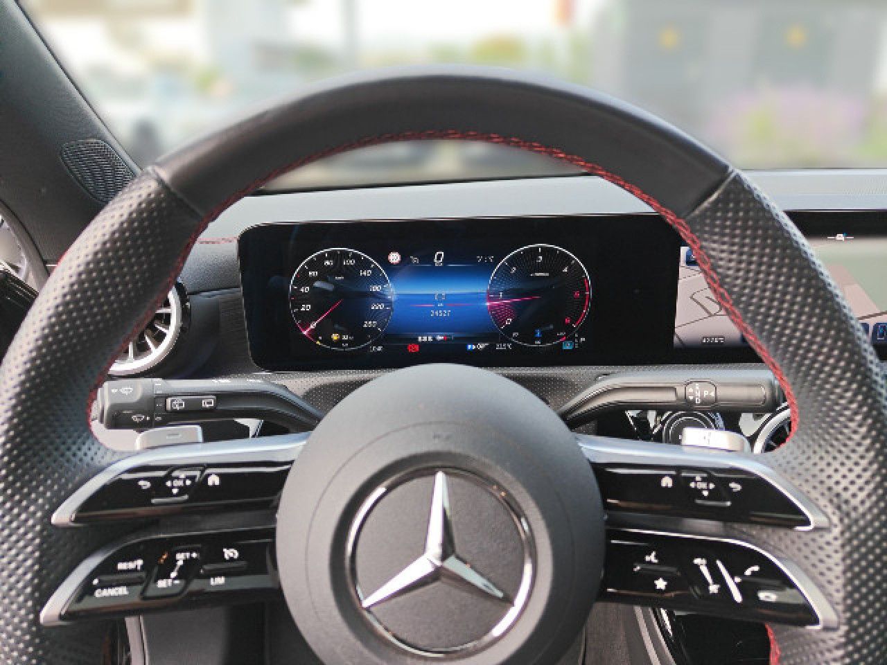 Mercedes-Benz CLA – Bild 8