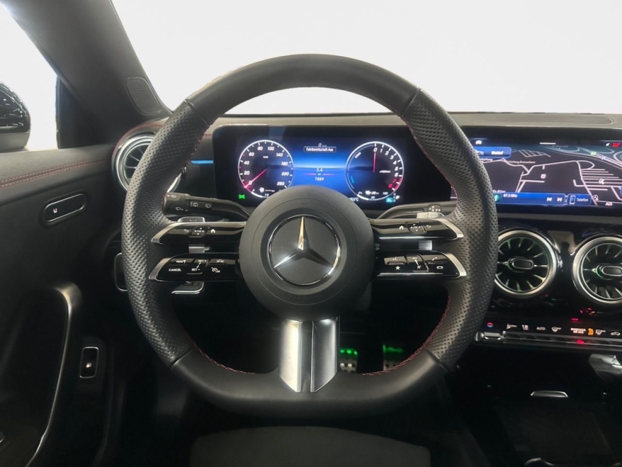 Mercedes-Benz CLA – Bild 12