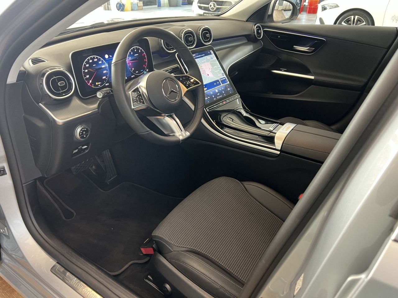 Mercedes-Benz C-Klasse – Bild 11